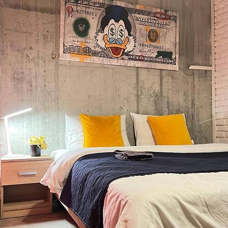 Moonlight Hostel Lviv Luaran gambar