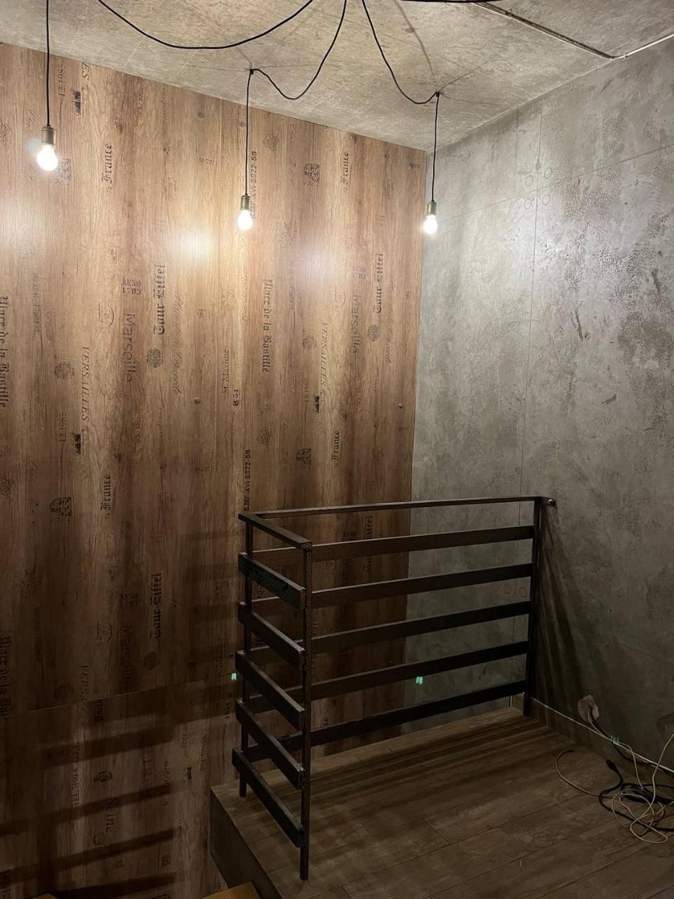 Moonlight Hostel Lviv Luaran gambar