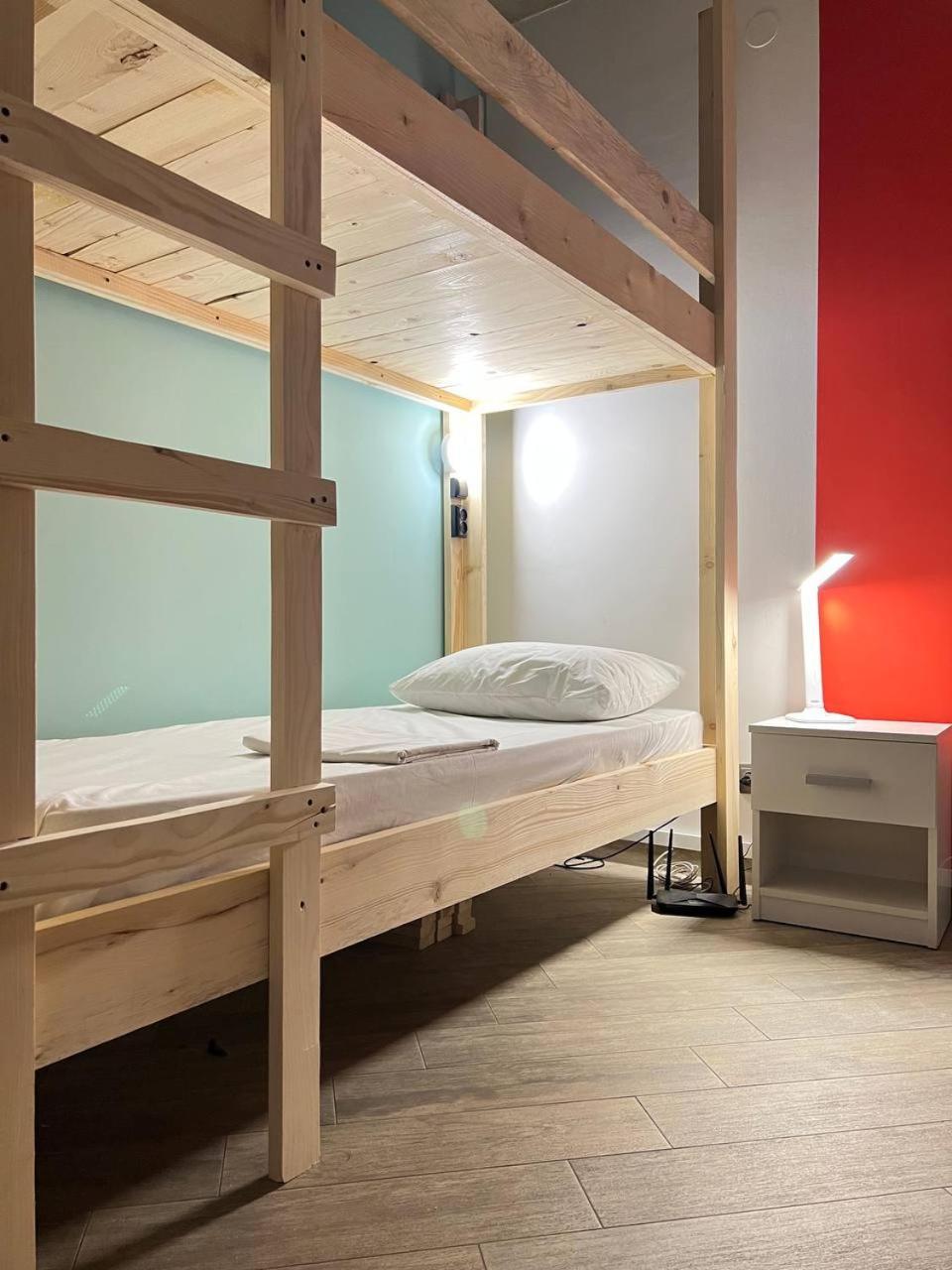 Moonlight Hostel Lviv Luaran gambar